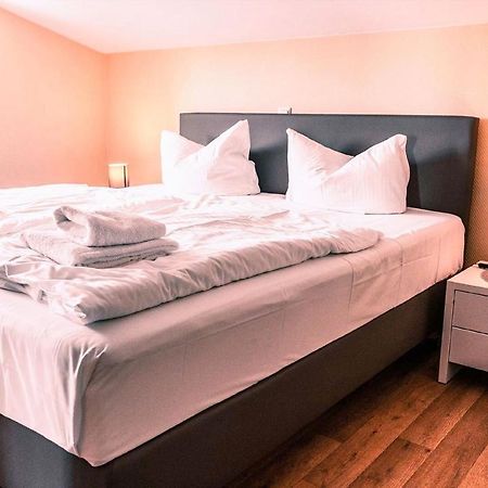 Mit Meerblick Und Balkon, Gratis Nutzung Vom Ahoi Erlebnisbad Und Sauna In Sellin - Meeresblick Fewo 29 Goehren  Exteriör bild