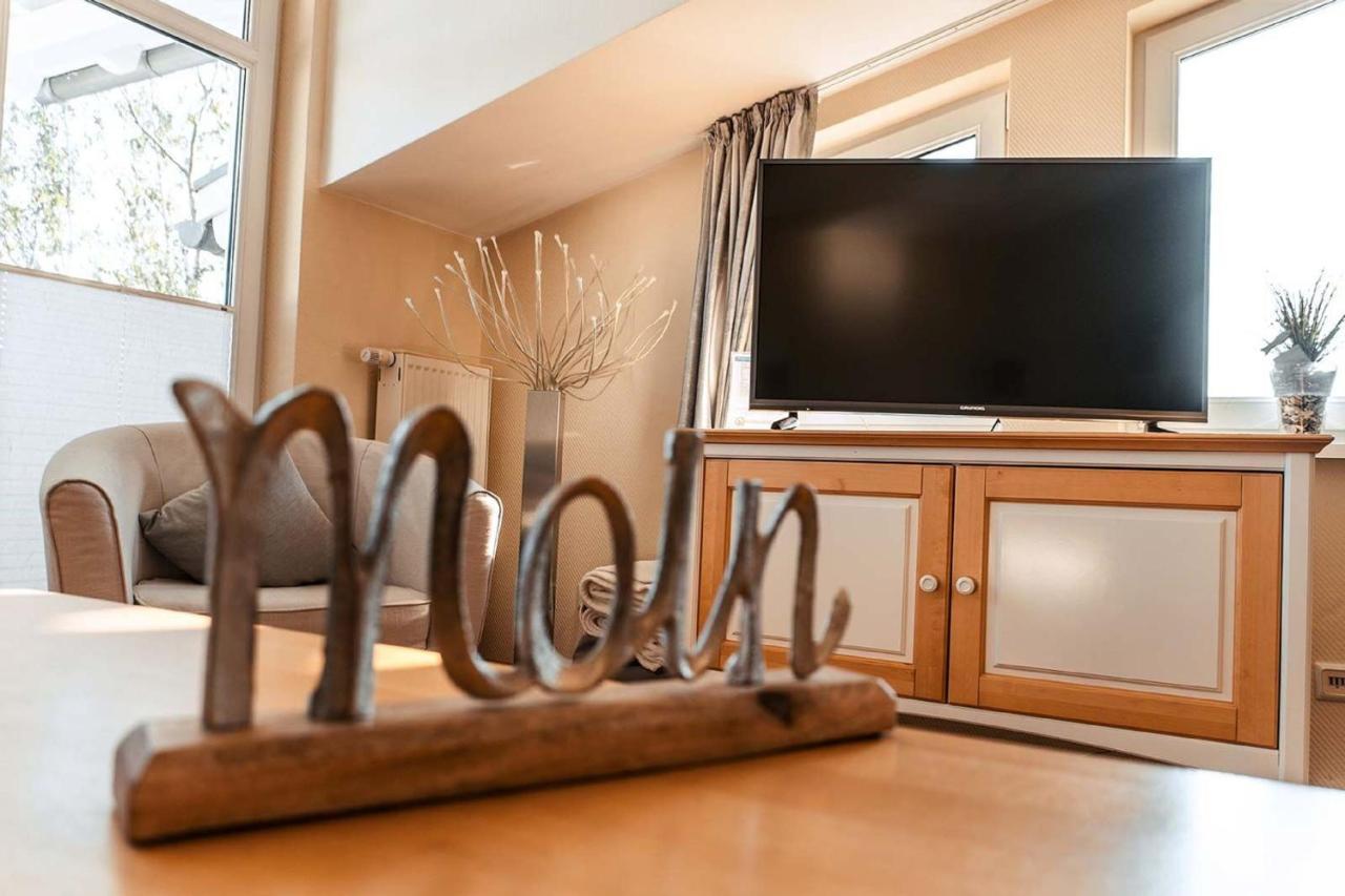 Mit Meerblick Und Balkon, Gratis Nutzung Vom Ahoi Erlebnisbad Und Sauna In Sellin - Meeresblick Fewo 29 Goehren  Exteriör bild