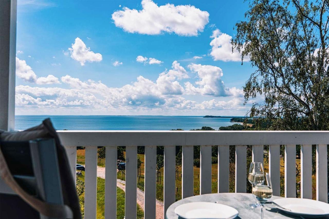 Mit Meerblick Und Balkon, Gratis Nutzung Vom Ahoi Erlebnisbad Und Sauna In Sellin - Meeresblick Fewo 29 Goehren  Exteriör bild